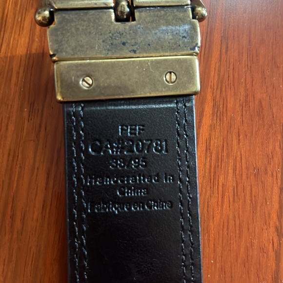 Tommy Hilfiger reversible belt! - Picture 4 of 4